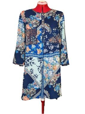 2/$30 Olive Hill Floral Patchwork Navy Blue Tunic Blouse Coverup Size XL